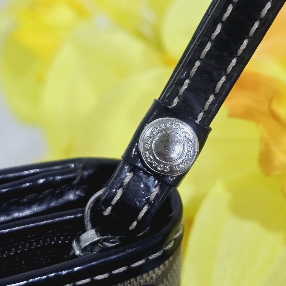 Coach Signature Print & Leather Wallet - Picture 5 of 17
